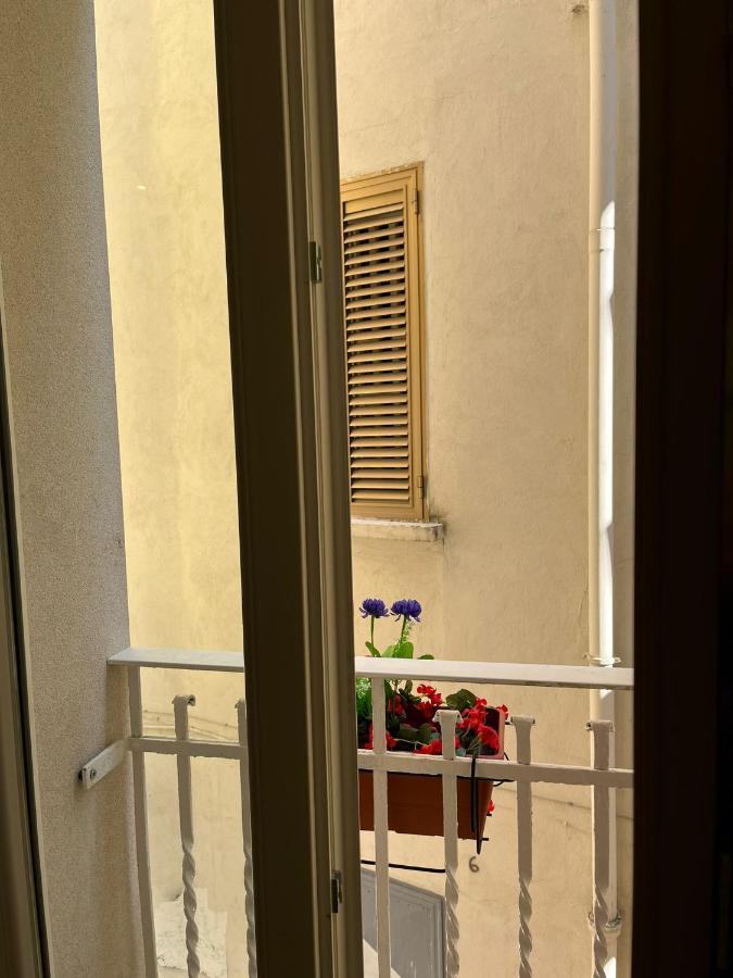 Aura B&B Bari Dış mekan fotoğraf